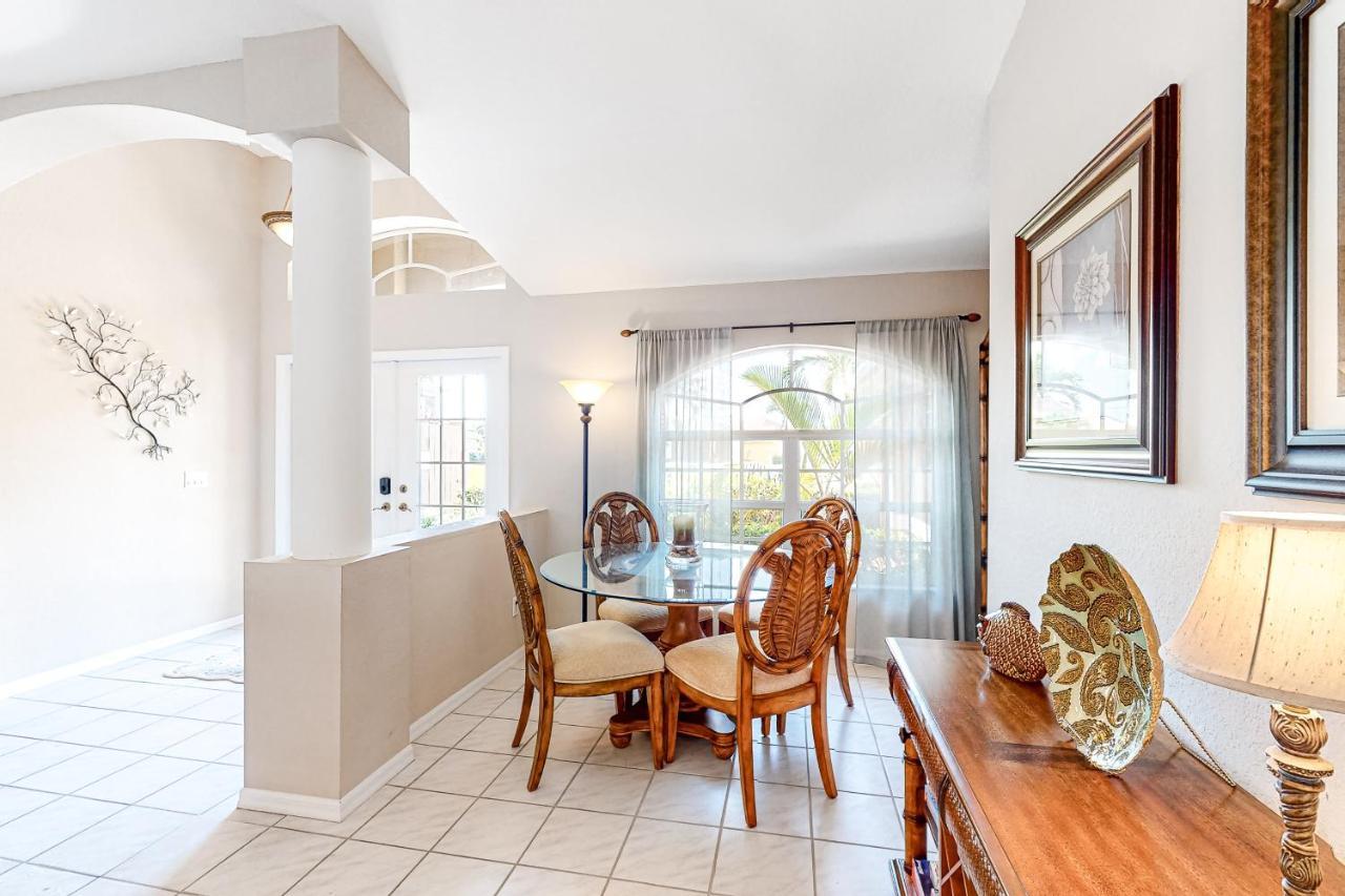 Life At The Canal Cape Coral Extérieur photo